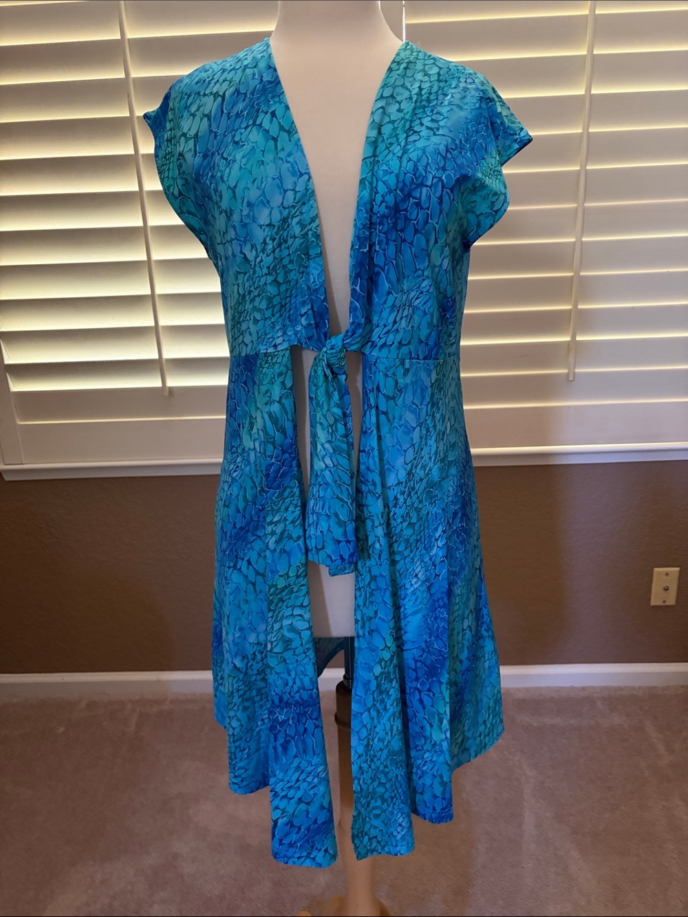 Miraclesuit Blue & Aqua Tie-Front Women’s Swim Cover-Up New size M with pockets